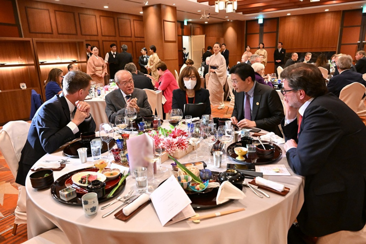 日本政府主催夕食会の写真
