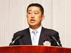 社団法人 不動産証券化協会の通常総会で挨拶する谷本副大臣（5月21日）