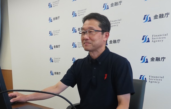 写真：伊藤長官