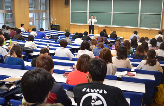 長崎大学での講演