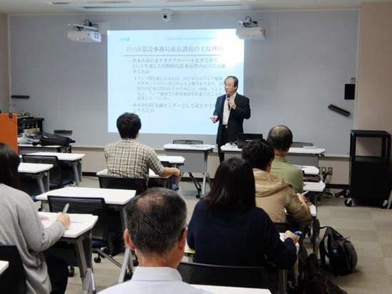 写真（信州大学での講演２）