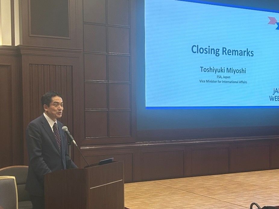 写真:Closing Remarks