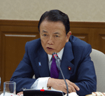 6月24日 金融・資本市場活性化有識者会合にて挨拶する麻生大臣